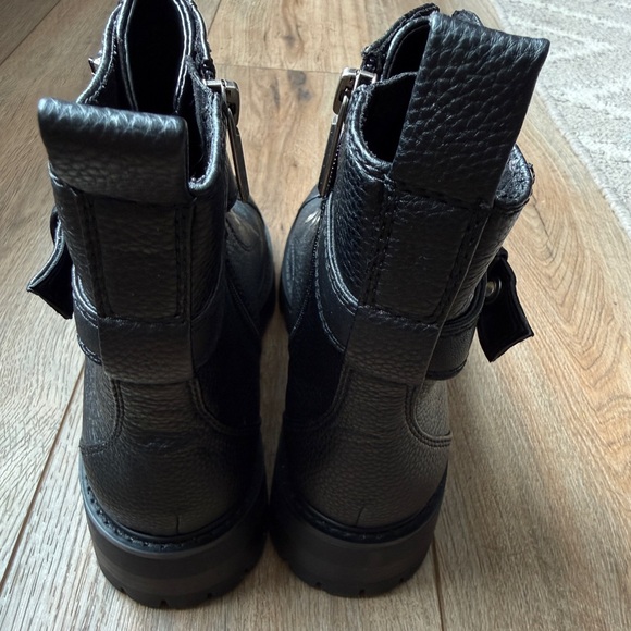 Karl Lagerfeld Maeva black on black leather boots size 8 - Picture 3 of 6